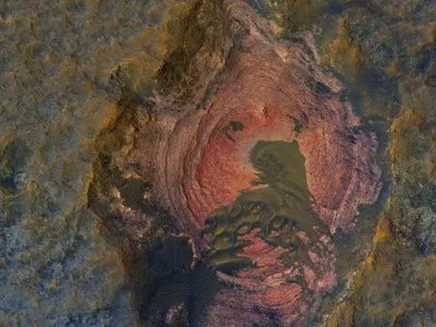 В NASA показали на фото "сердце" Марса