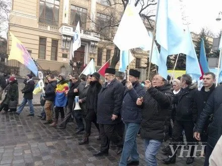 В Киеве прошел Марш солидарности с крымскотатарским народом
