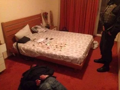Затримано 15 учасників банди, які тримали комплекс борделів у Києві та області
