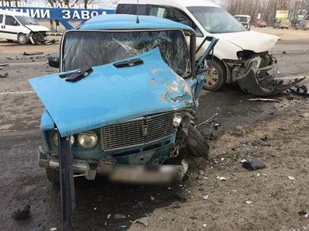 Четыре автомобиля столкнулись в Хмельницкой области