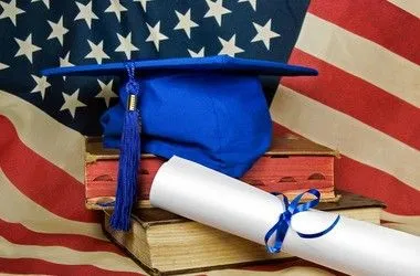 Українським бакалаврам пропонують стипендії на навчання в США