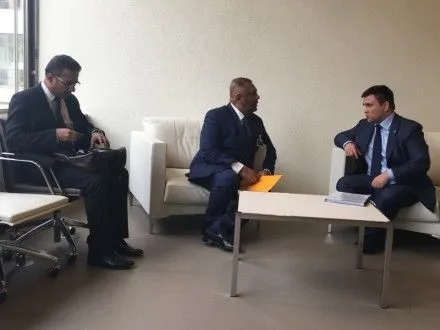 Министр иностранных дел Украины встретился с коллегой из Шри-Ланки