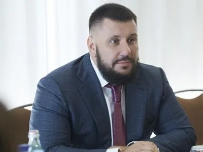 Суд предоставил экс-министру А.Клименко бесплатного адвоката