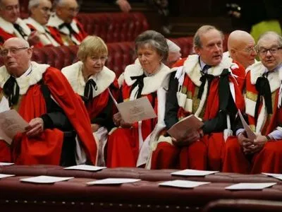 Палата лордов Великобритании одобрила поправку к законопроекту о начале Brexit