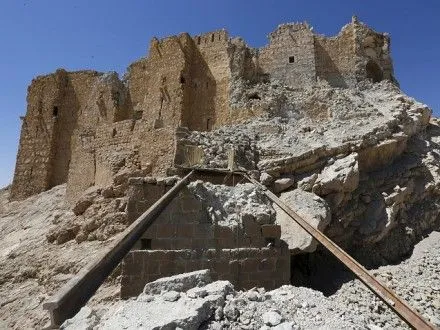 Сирийская армия отбила у террористов крепость в Пальмире