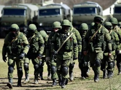 Военных в Крыму привели в боевую готовность