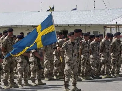 У Швеції відновлюють загальну військову повинність