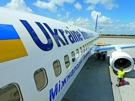 В.Омелян надеется, что с осени украинцы смогут летать за 30-40 евро
