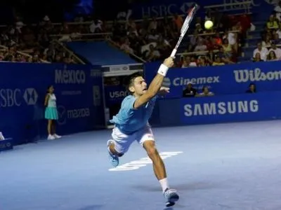 Теннисист Н.Джокович не смог пробиться в полуфинал турнира в Акапулько