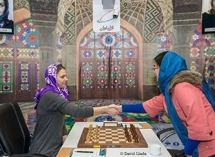 Вице-чемпионка мира по шахматам А.Музычук вернулась с турнира во Львове