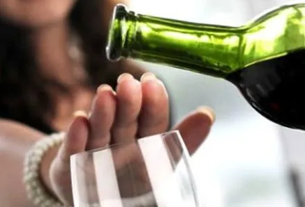 Різка відмова від алкоголю може бути смертельно небезпечною - вчені