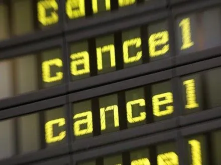 Сотні авіарейсів скасовано через страйк аеропортів у Берліні