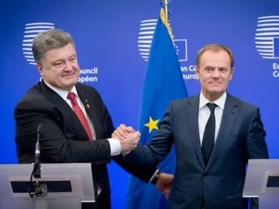 П.Порошенко ожидает продолжения сотрудничества после переизбрания Д.Туска в ЕС