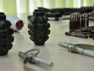 Правоохоронці вилучили арсенал зброї на Одещині