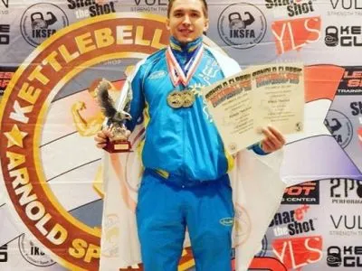 Українці тріумфували на етапі Кубка світу з гирьового спорту