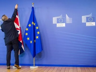 Палата общин парламента Великобритании отклонила поправки к Brexit