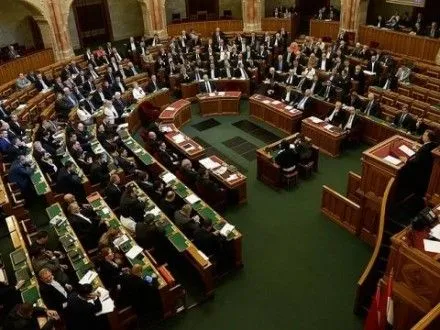 parlament-ugorschini-v-pershomu-turi-ne-obrav-prezidenta