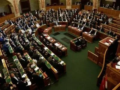 Парламент Угорщини в першому турі не обрав президента