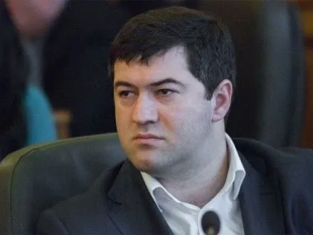 Суд не дозволив Р.Насірову на час засідання вийти зі скляного боксу