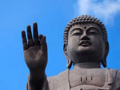У Китаї відтворили стародавню статую Будди