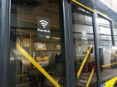 Бесплатный Wi-Fi появился в 10 киевских троллейбусах