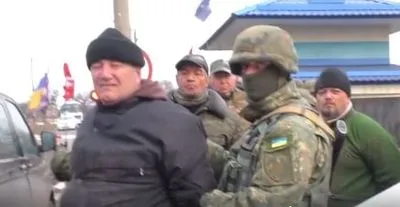 Полиция обнародовала видео задержания протестующих в Кривом Торце