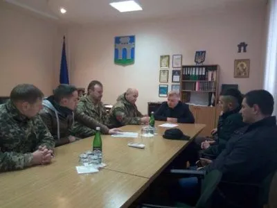 Пикетчики в Ровно выступили с требованием созвать внеочередную сессию горсовета по блокаде