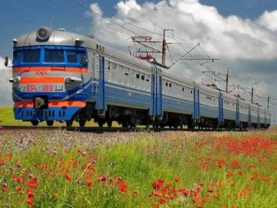 С 26 марта поезда "Укрзализныци" будут курсировать по новому графику
