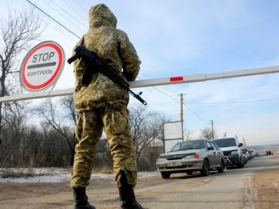 Україна через кілька годин заблокує торговельні стосунки з окупованими територіями — нардеп