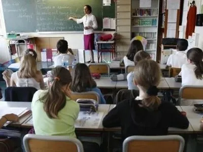 Количество пострадавших в результате стрельбы во французской школе возросло до 8