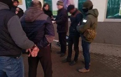Полицейского-взяточника задержали во Львовской области