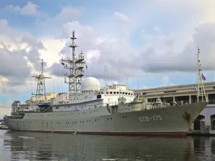 США помітили біля східного узбережжя корабель ВМФ Росії