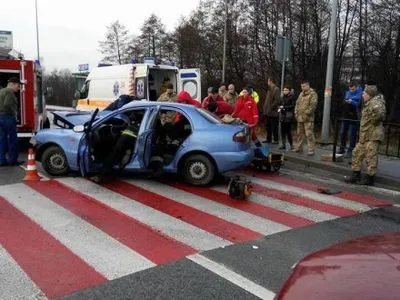 В ДТП во Львовской области пострадала женщина и двое детей