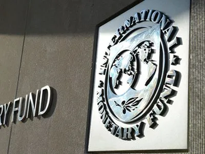 Питання надання траншу Україні зникло з порядку денного Ради директорів МВФ