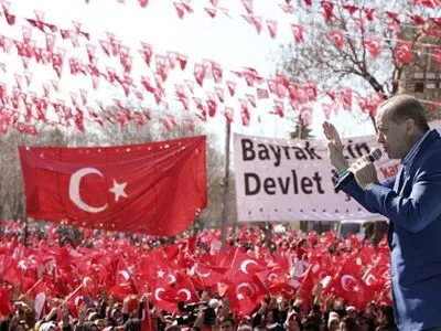 Турецкие чиновники не будут выступать в Германии к апрельскому референдуму
