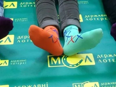 Лотерейный оператор "М.С.Л." присоединился к флешмобу "Lots of socks" в поддержку детей с синдромом Дауна