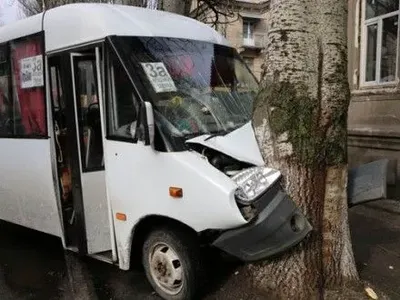 Девять человек пострадали в результате ДТП в Славянске