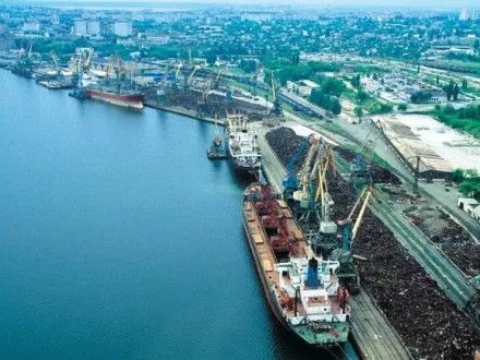 Экс-начальнику "Николаевского морского порта" сообщили о подозрении