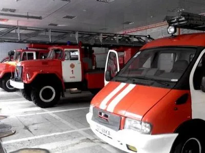 Більше 30 людей евакуювали з багатоповерхівки через пожежу у Києві