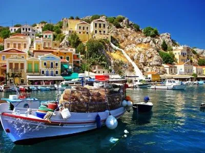 Незвичайні тури в Грецію: навіщо ще їдуть на землі Еллади