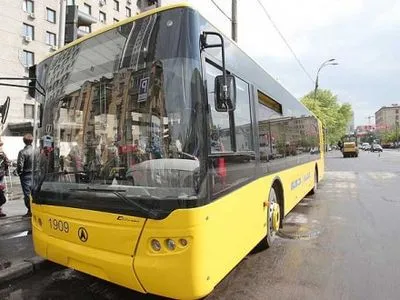 Маршрут київського автобусу №20 змінять
