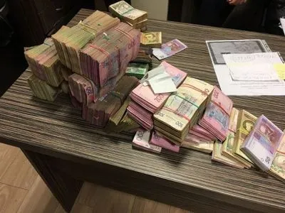 СБУ раскрыла хищение сотен миллионов гривен должностными лицами "Киевавтодора"