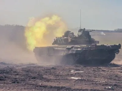 Боевики по Авдеевке выпустили более 30 танковых снарядов