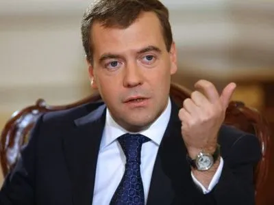 Депутат-коммунист попросил СК РФ проверить "империю Медведева"