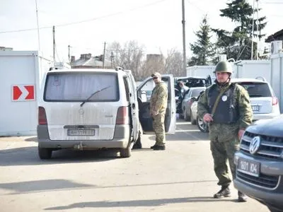 Правоохранители взяли под контроль все автодороги Донецкой и Луганской областях