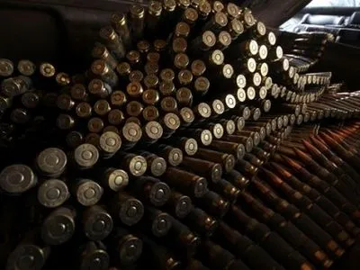 Охрану арсеналов и складов с боеприпасами усилят - С.Полторак (дополнено)