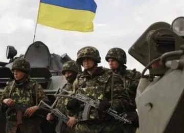 Внаслідок обстрілів Луганщини постраждав український військовий