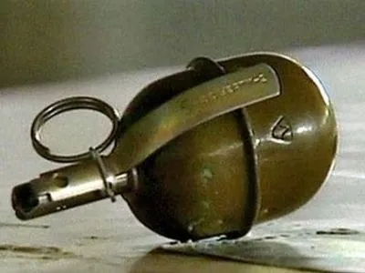 На дитячому майданчику у Запоріжжі знайдено бойову гранату