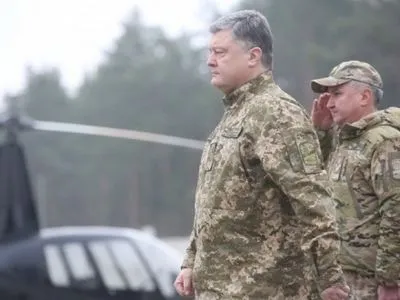 П.Порошенко: СБУ серед перших стали на захист України