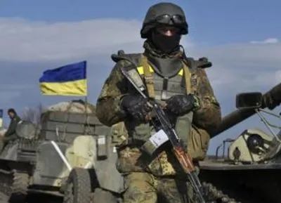 Двое военных погибли в результате обстрелов Луганской области